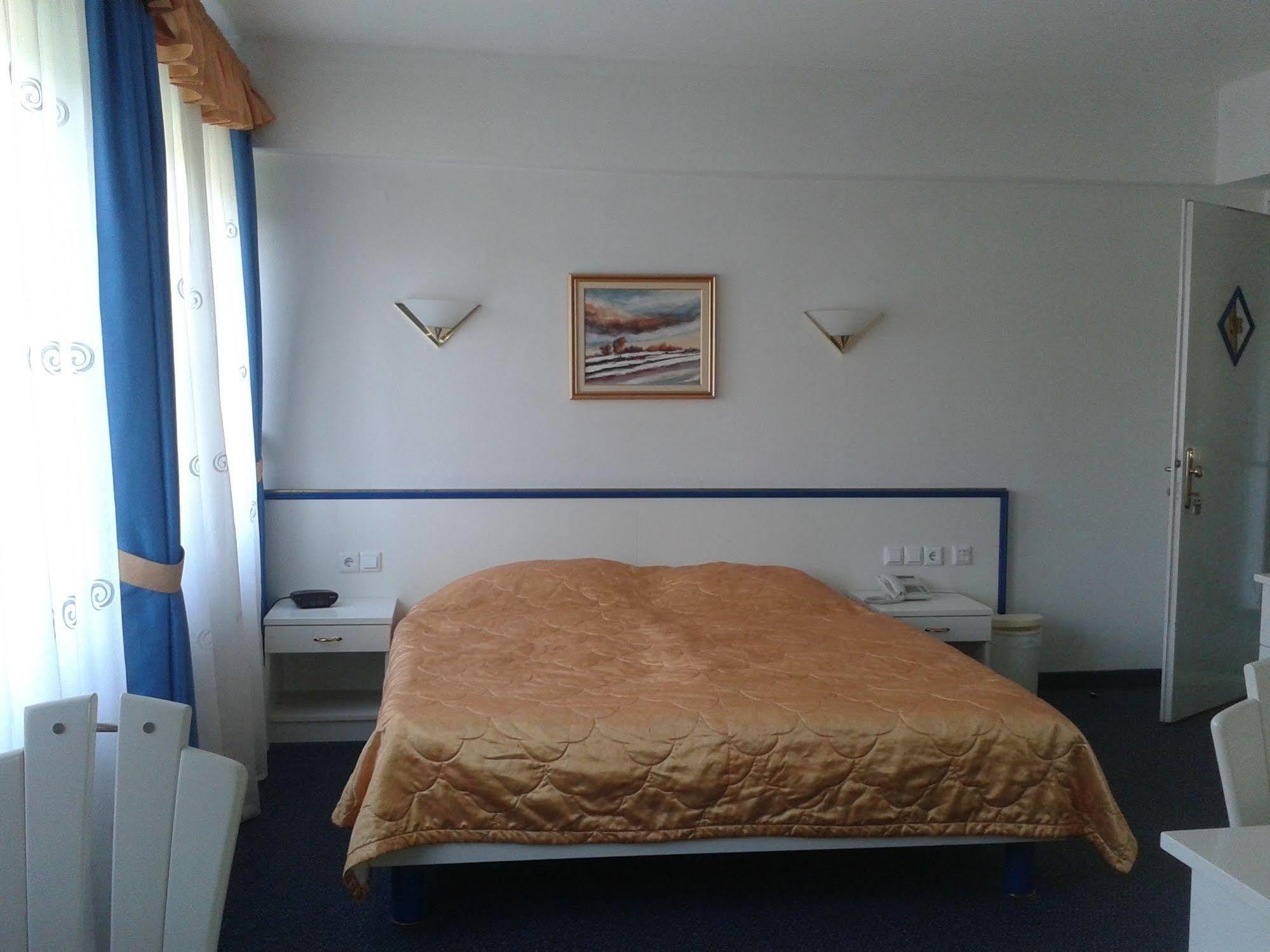 Hotel Vila Bojana Bled Ngoại thất bức ảnh