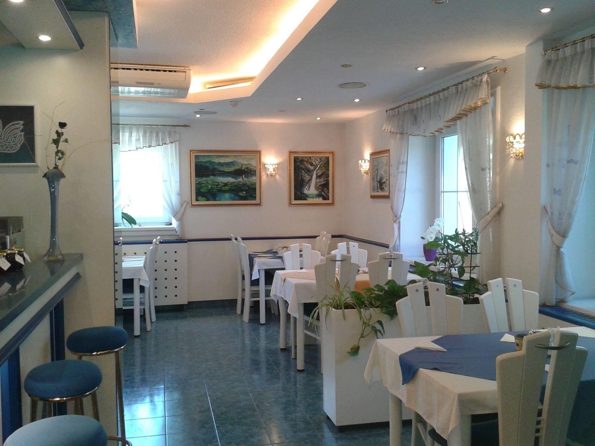 Hotel Vila Bojana Bled Ngoại thất bức ảnh
