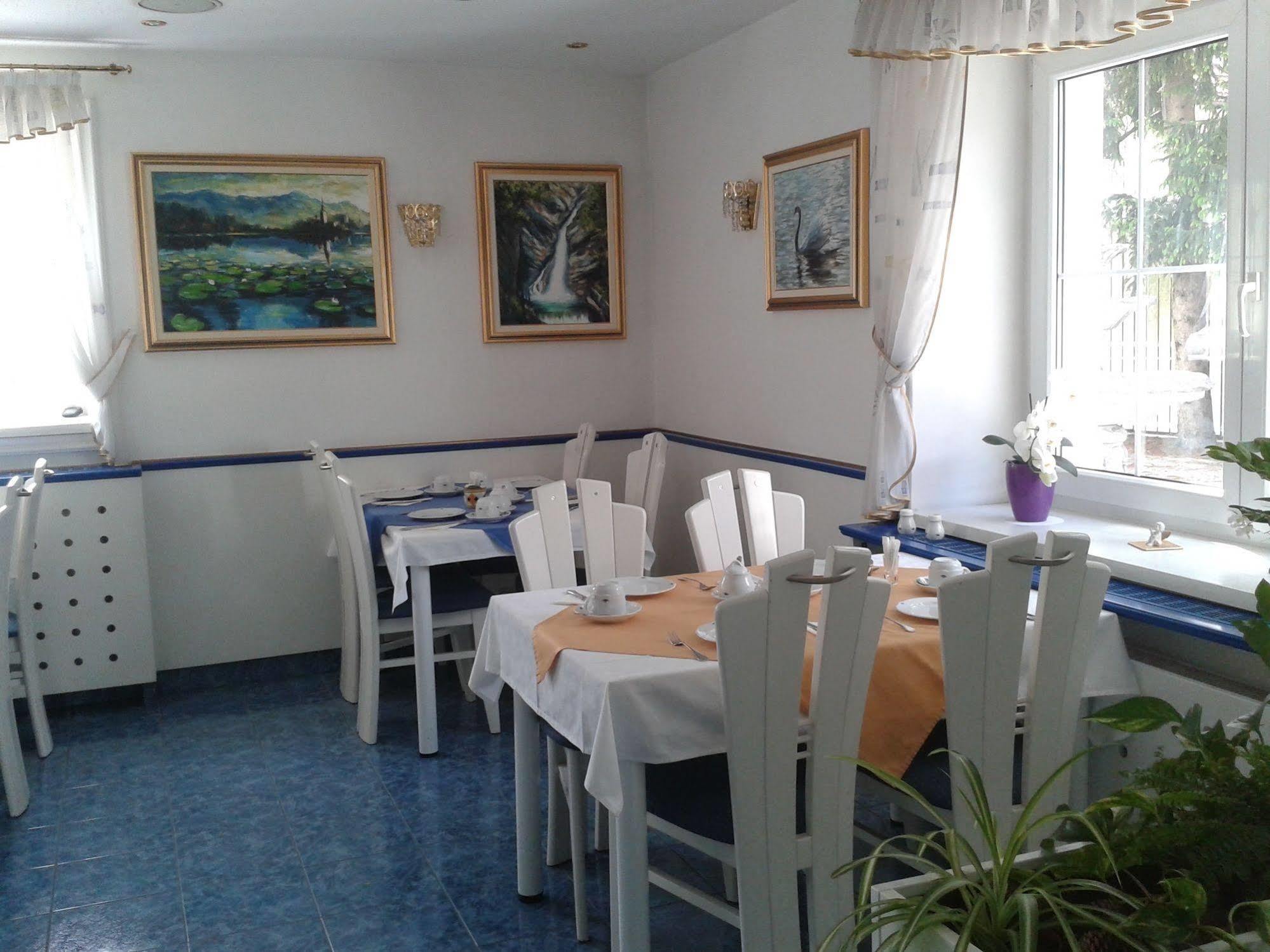Hotel Vila Bojana Bled Ngoại thất bức ảnh