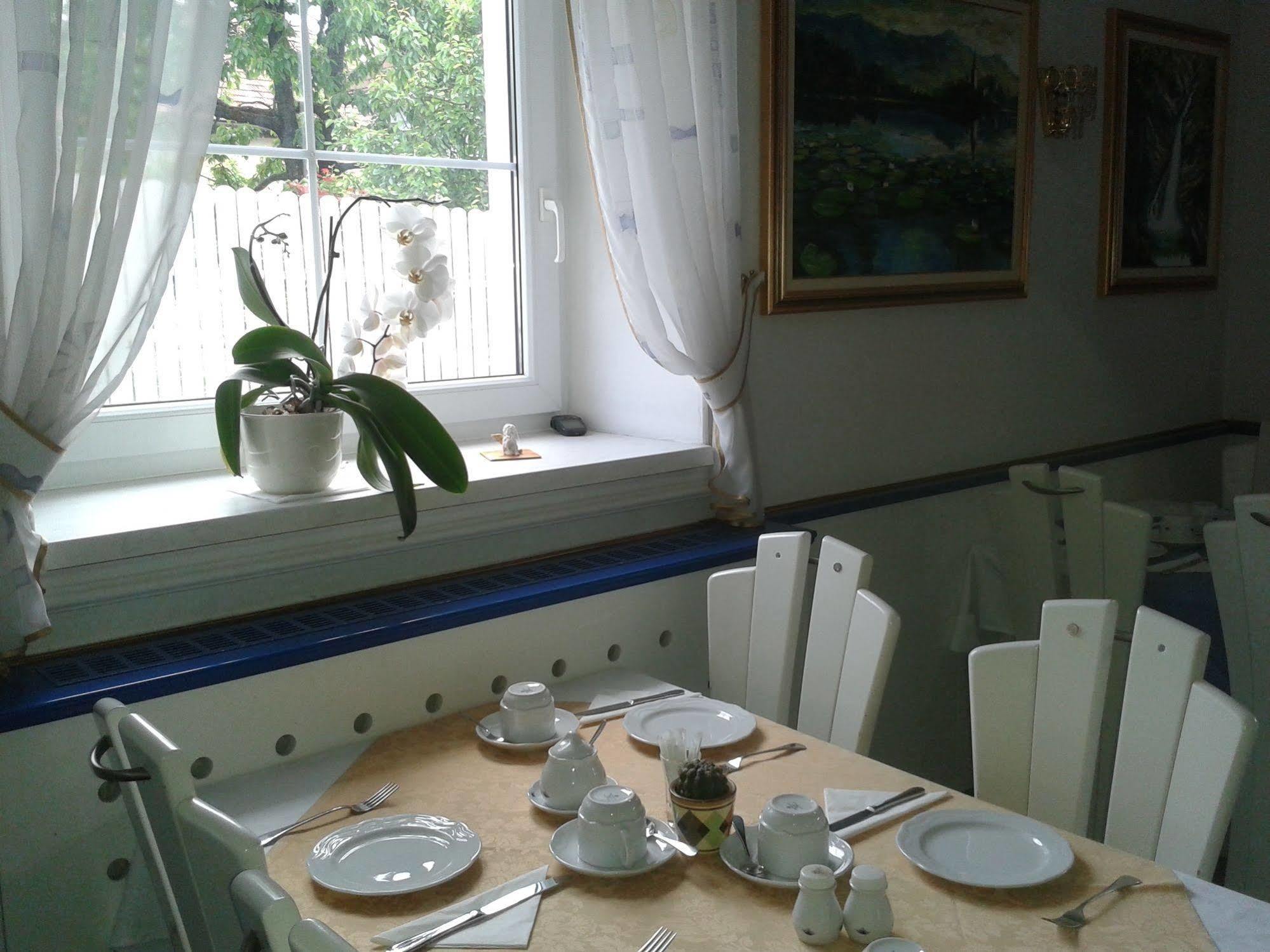 Hotel Vila Bojana Bled Ngoại thất bức ảnh