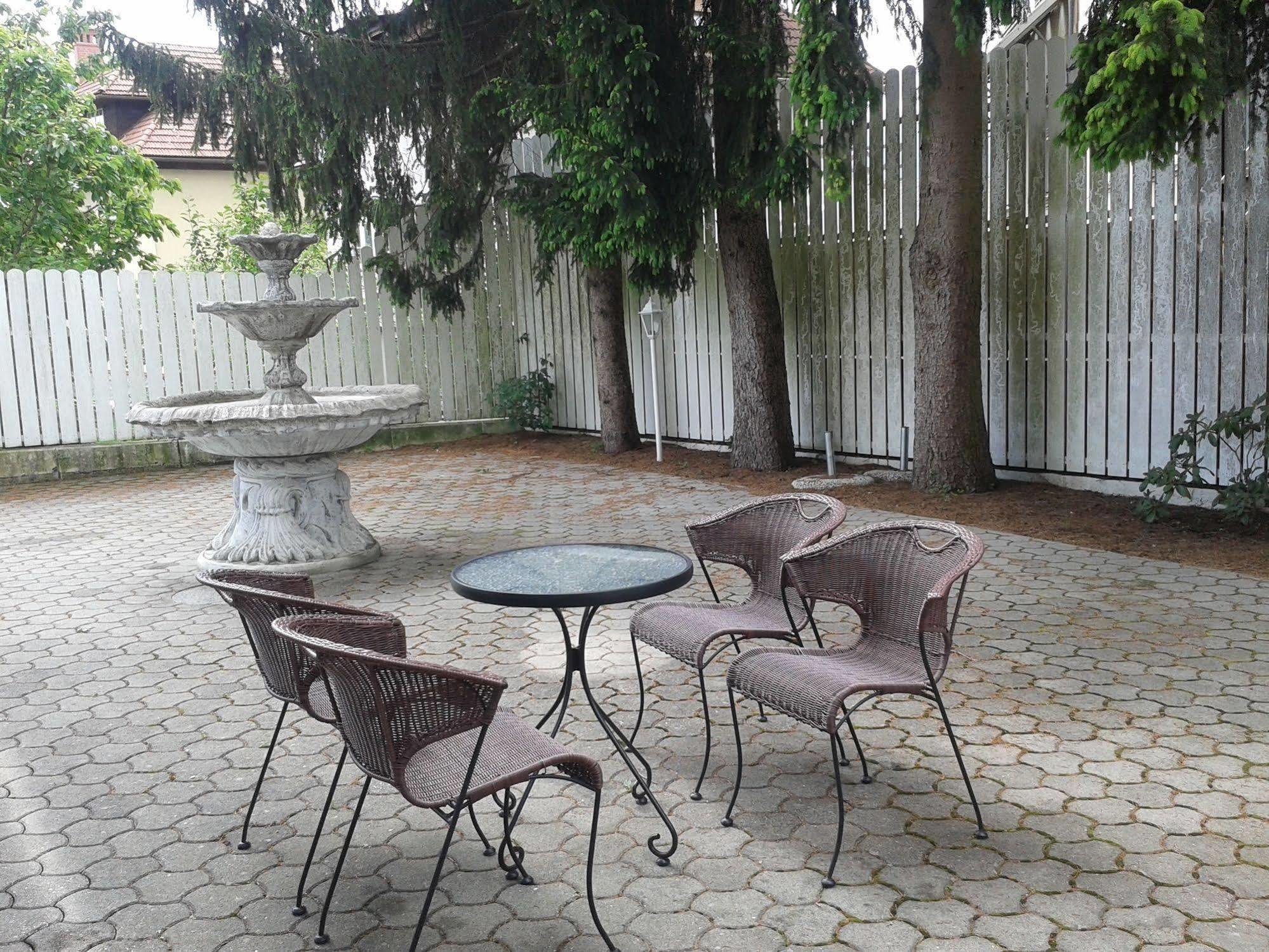 Hotel Vila Bojana Bled Ngoại thất bức ảnh